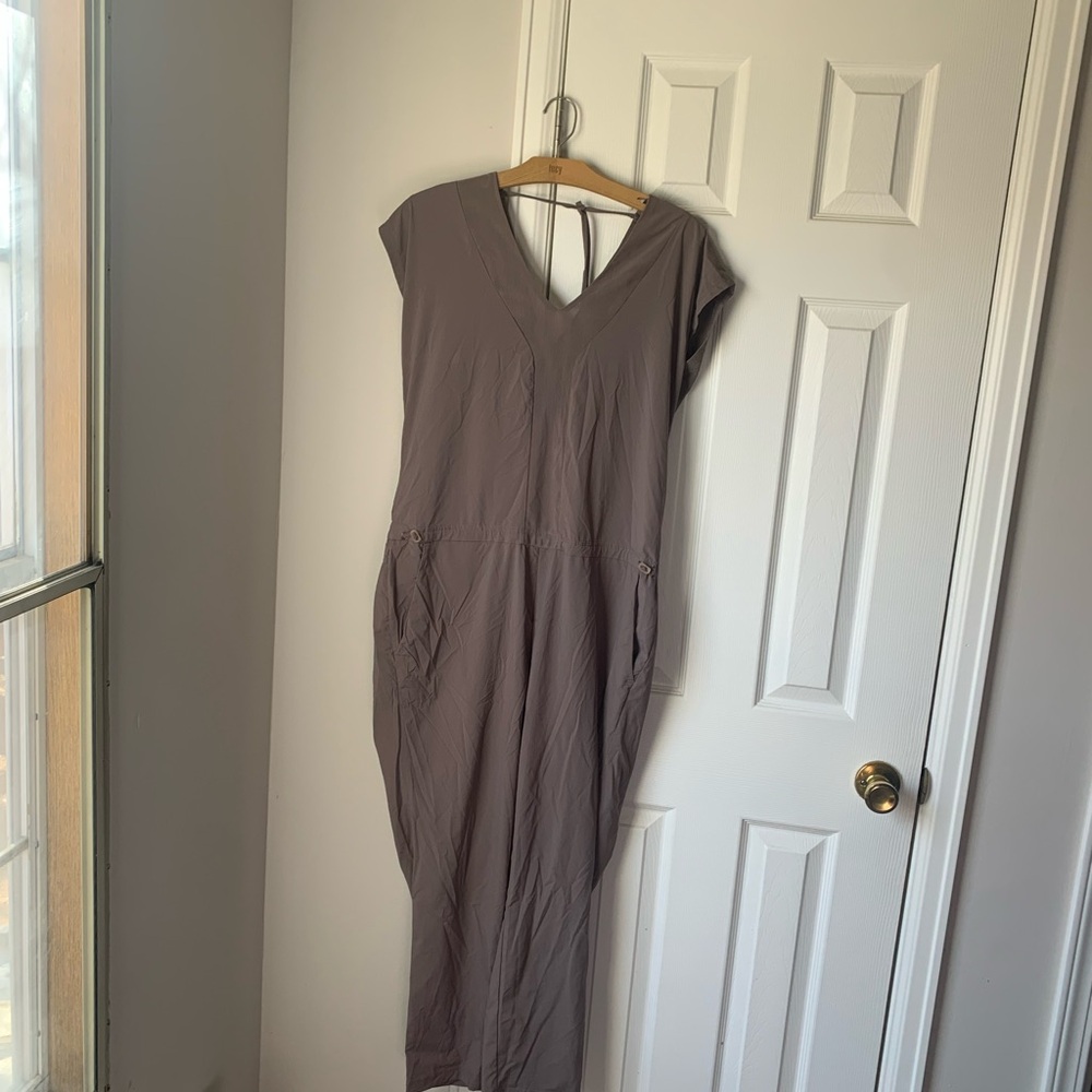 V-Neck Sleeveless Jumpsuit in Taupe